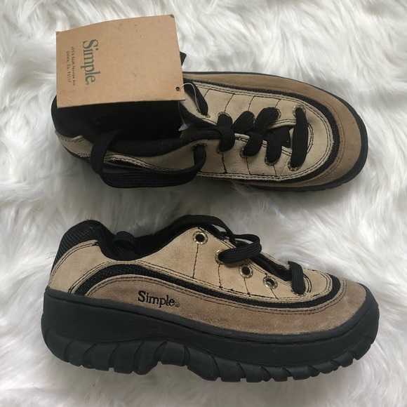 Simple nwt outdoor adventure sneakers M 5/ W 6.5